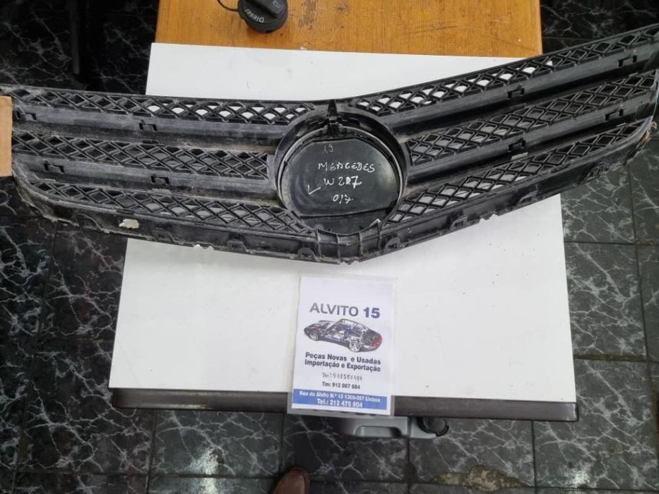 grelha Mercedes W207  2017