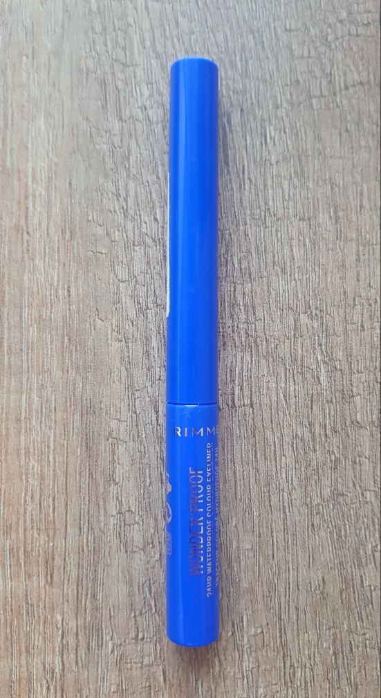 Rimmel eyeliner Wonder Proof 005 Pure Blue niebieski