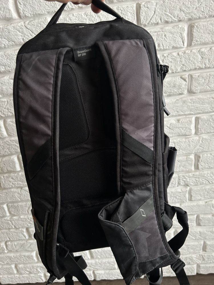 Фоторюкзак LowePro DroneGuard bp200