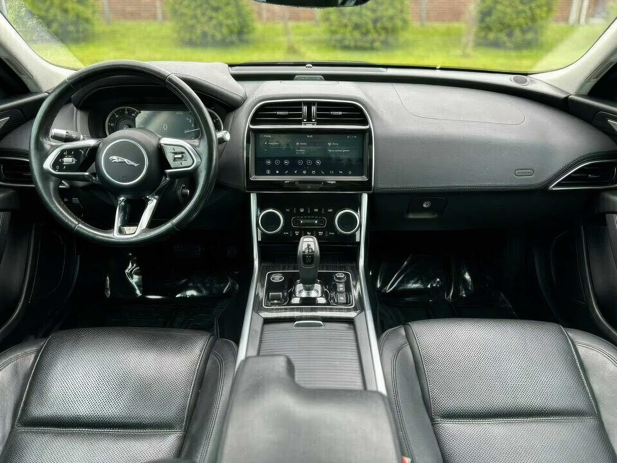 2020 Jaguar XE P250 S