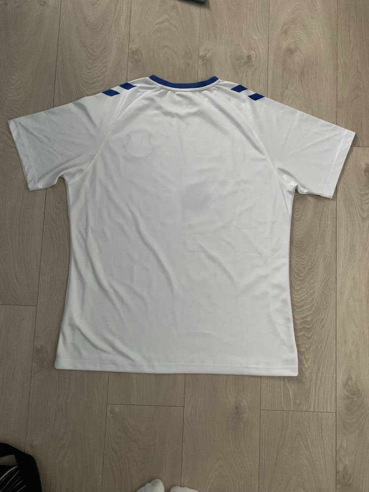 biała koszulka Hummel Everton premier league 2022/2023