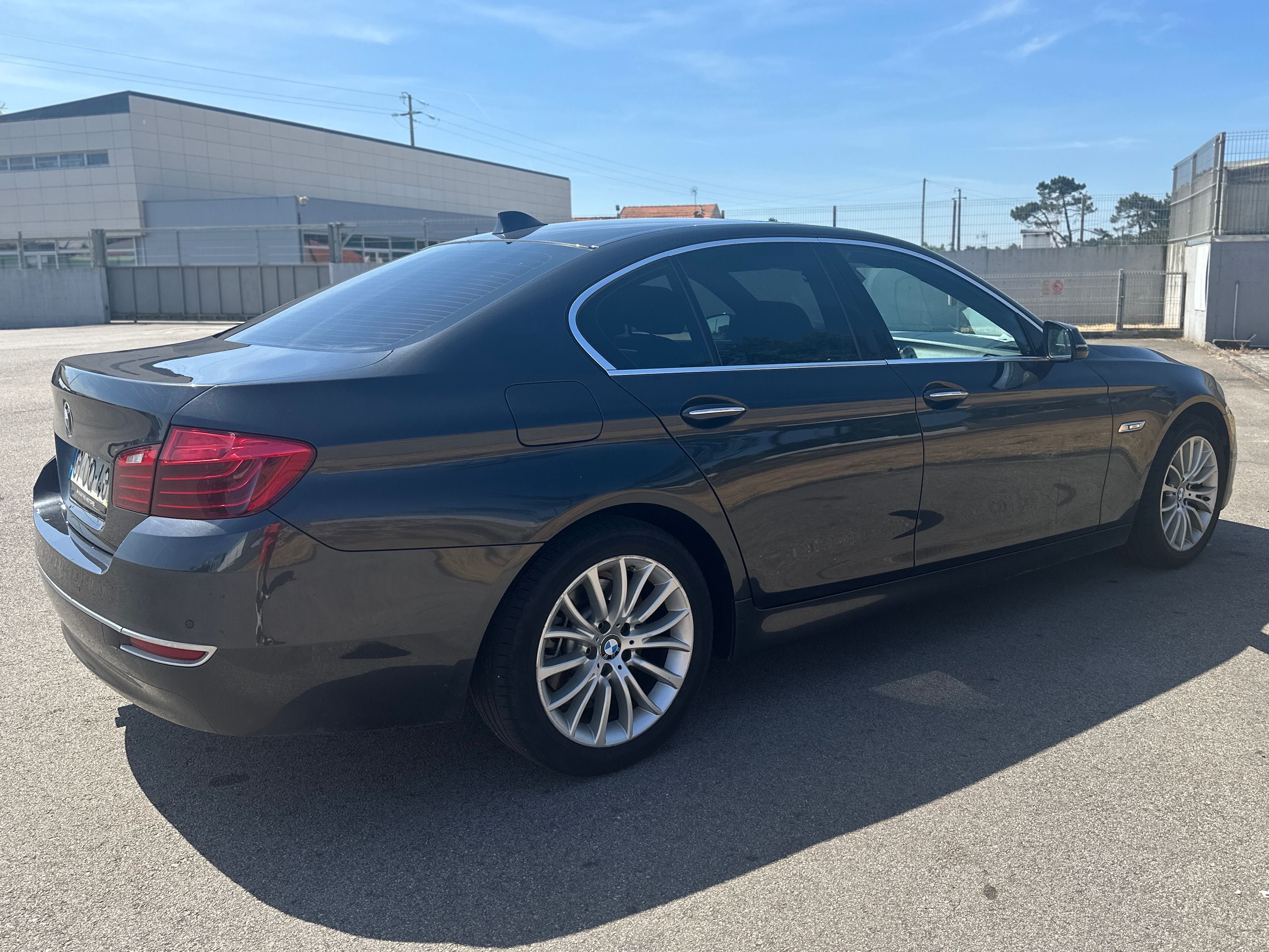 BMW 520d Luxury Automático