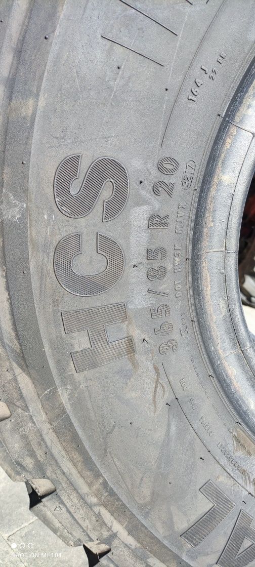 365/85R20 Continental HCS