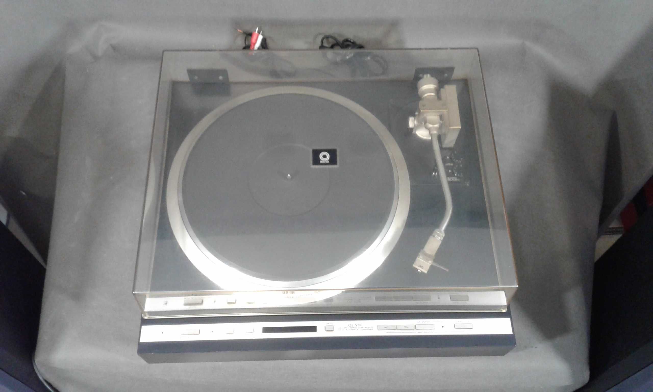 JVC QL-Y5F,gramofon stereo vintage
