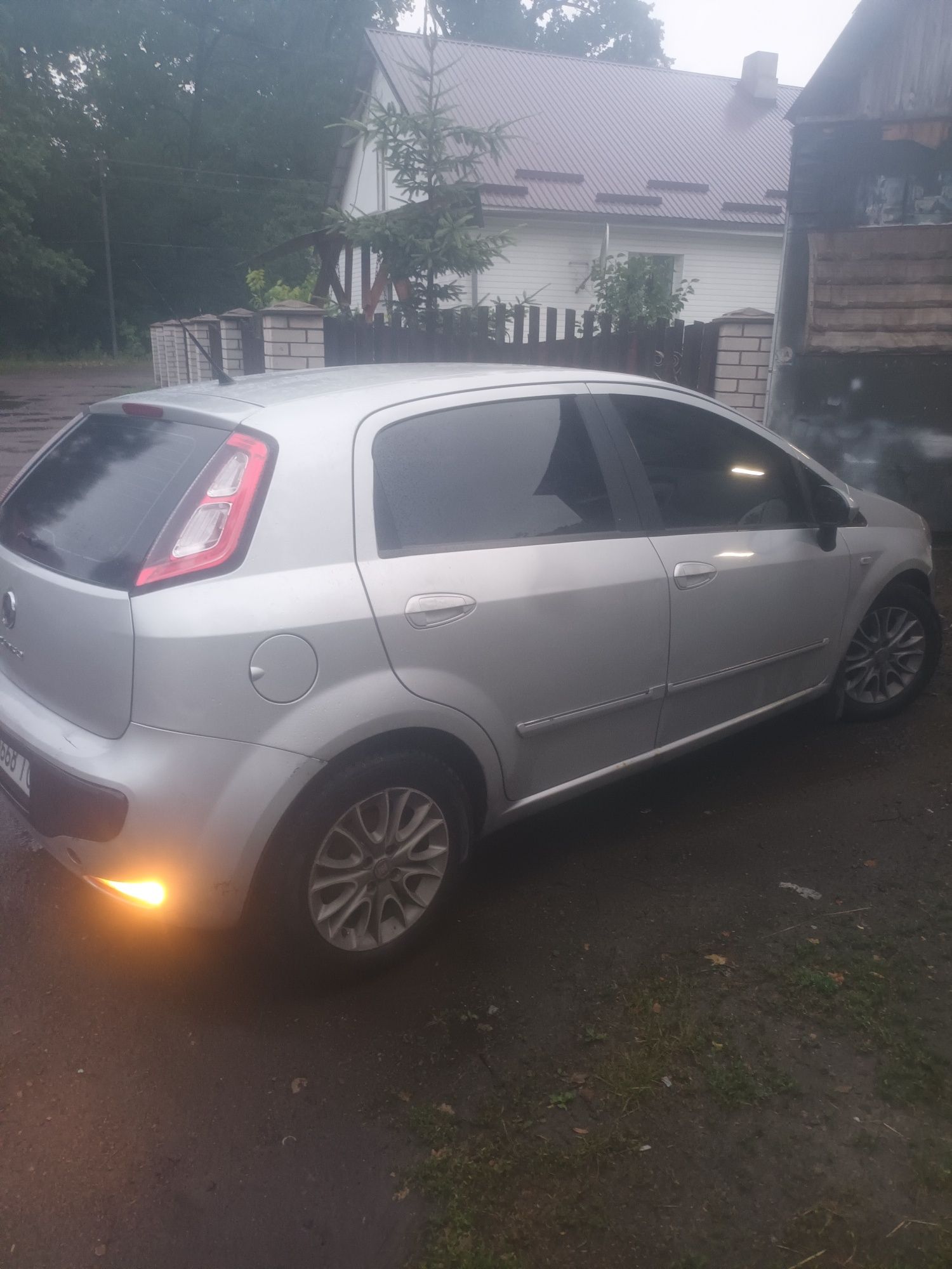 Продам авто фіат PUNTO