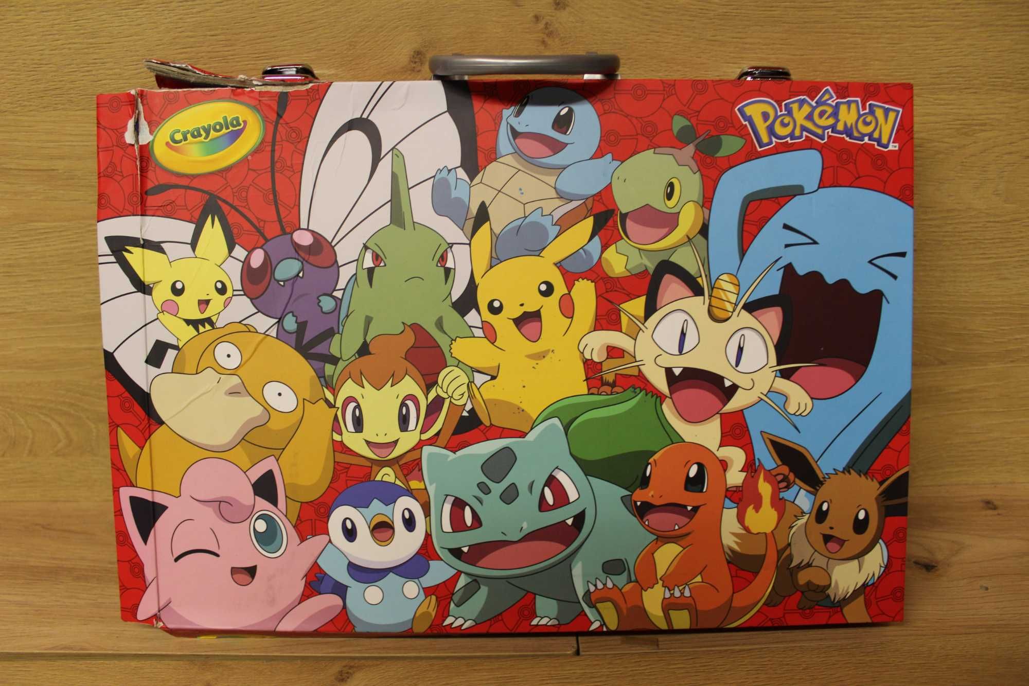 Crayola Pokemony Zestaw Kredki Pisaki W Walizce