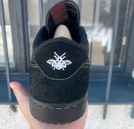 nowe Nike_Jordan1RetroLowTravisScottBlackPhantom RR-40