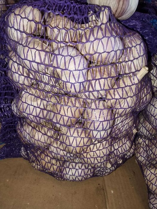 Часник Любаша, сітка 5 кг.Фракція 5-6 зуб.