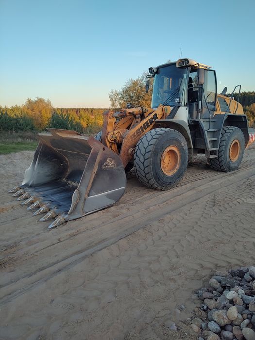 Ładowarka kołowa liebherr 556 waga pfreundt