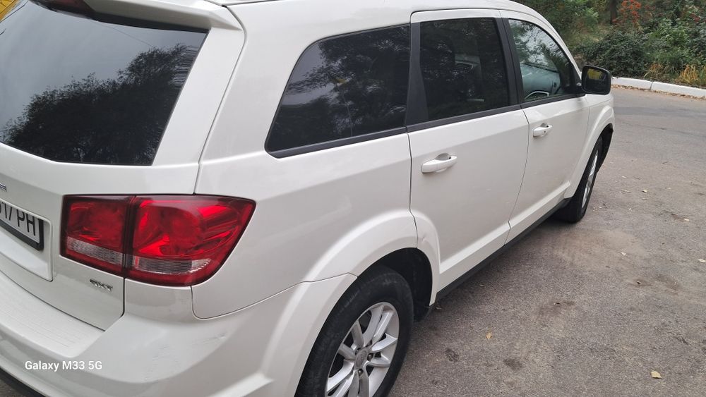 Продаж Додж Джорни