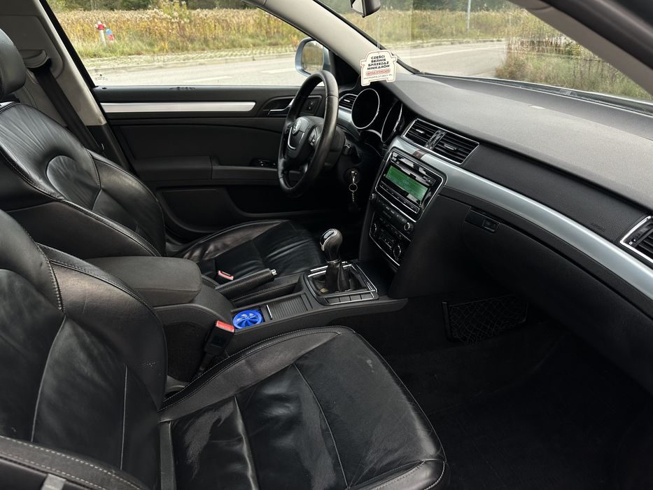Skoda SuperB 1.9tdi Skóra! Hak!