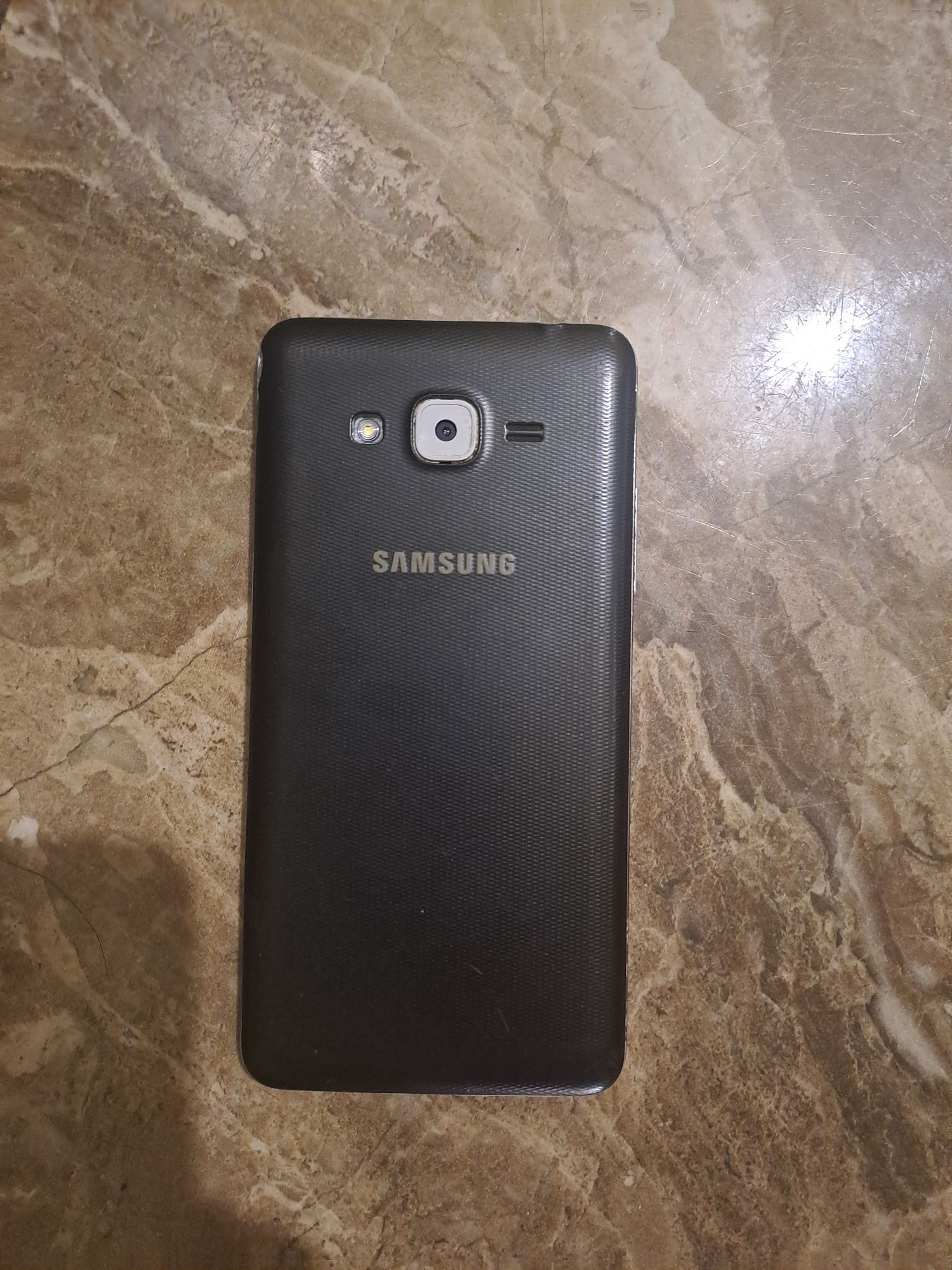 Продам galaxy j2 prime