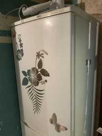 Продам холодильник АТЛАНТ