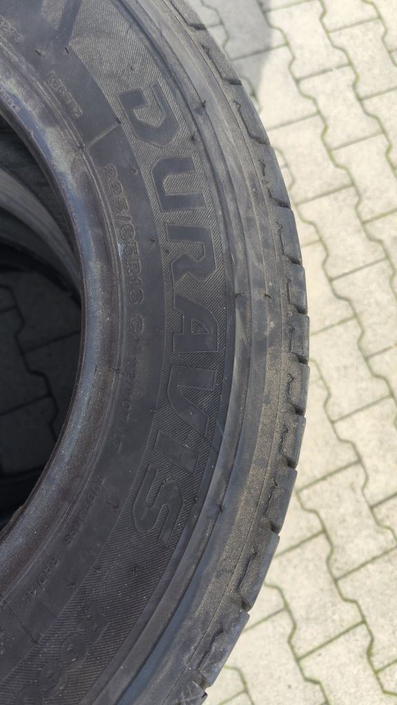 Opony letnie Bridgestone Duravis 225/65/16 C Master Movano Nv 400 komp