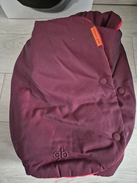 Śpiworek do fotelika samochodowego Cybex  Footmuff Z