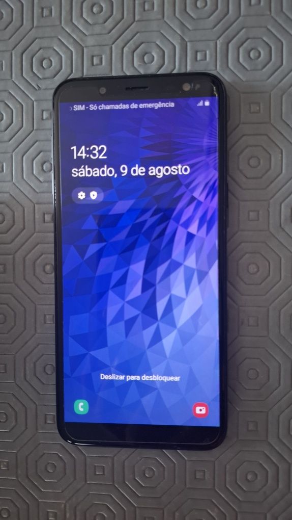 Samsung Galaxy J6