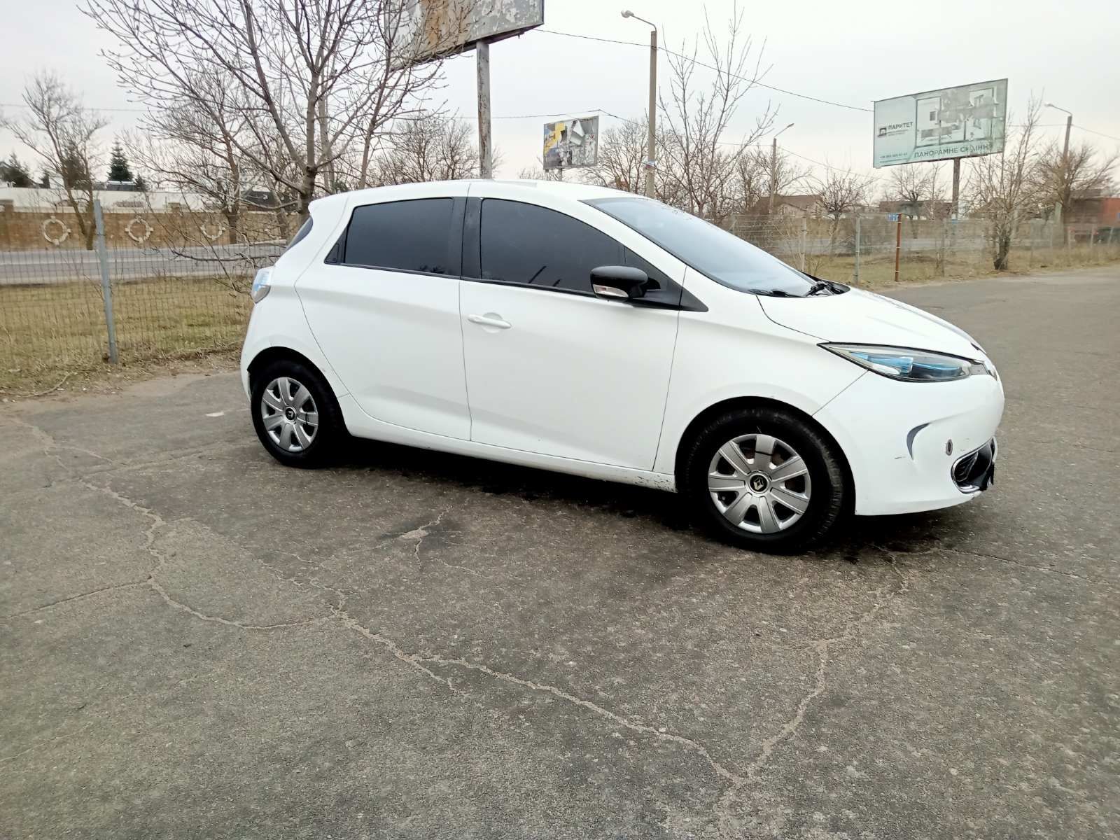 Продам Renault Zoe 2015 г.