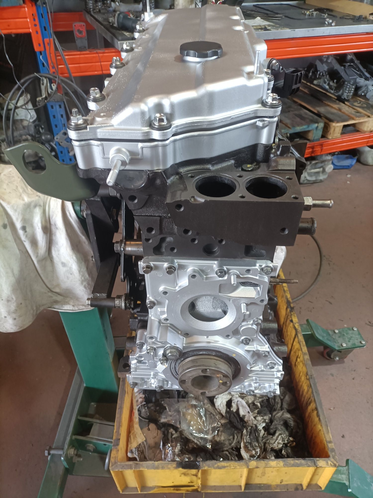 Motor Isuzu 4hk1