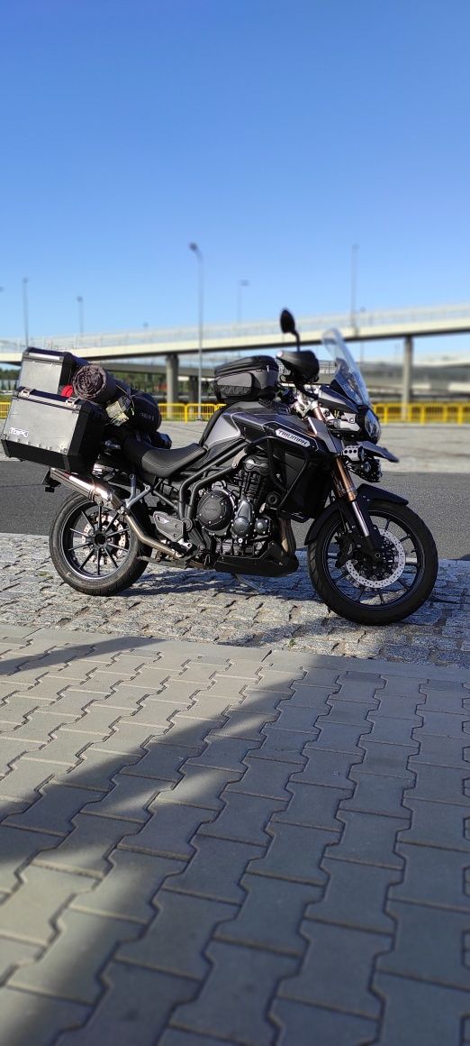 Triumph Tiger 1200 Polski salon