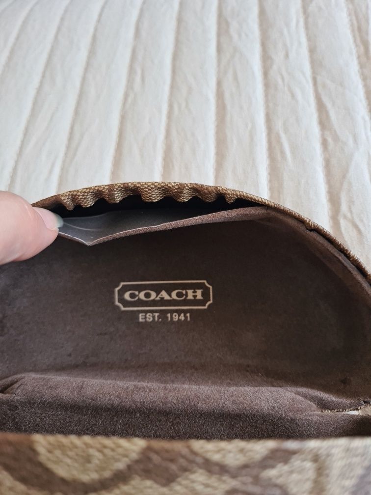 Etui pokrowiec na okulary Coach