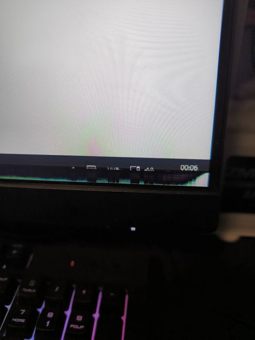 Продам монітор MSI G24C6P (дефектний, працює)