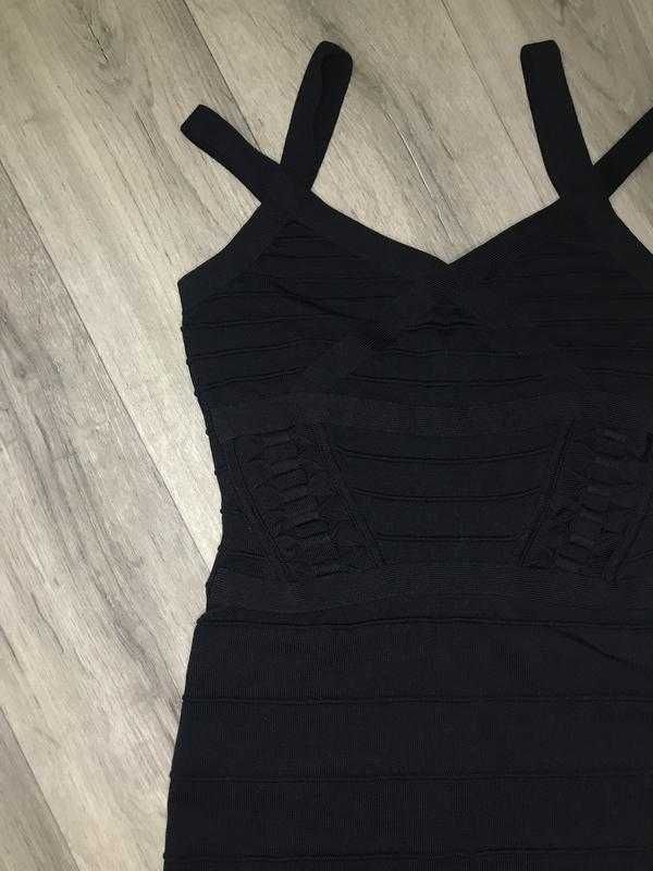 Шикарне бандажне брендове плаття с прорізами hotmiamistyles,розмір s-m