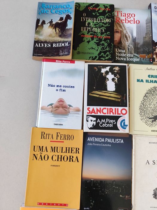Lote de livros de autores portugueses (Alves Redol / Tiago Rebelo)