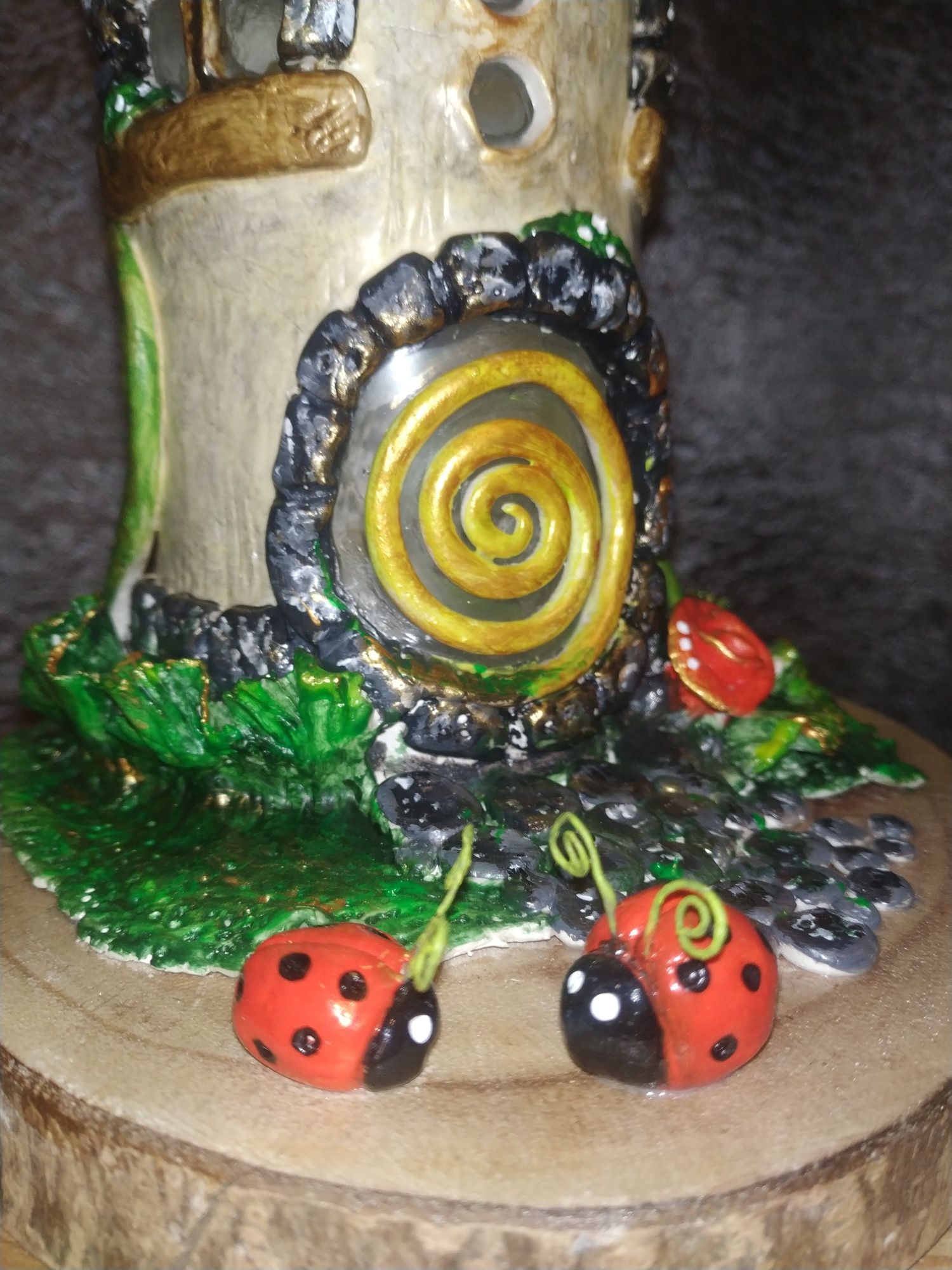 Casinha de fadas artesanal