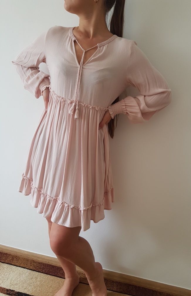 Sukienka 100% wiskoza rozmiar S H&M Divided