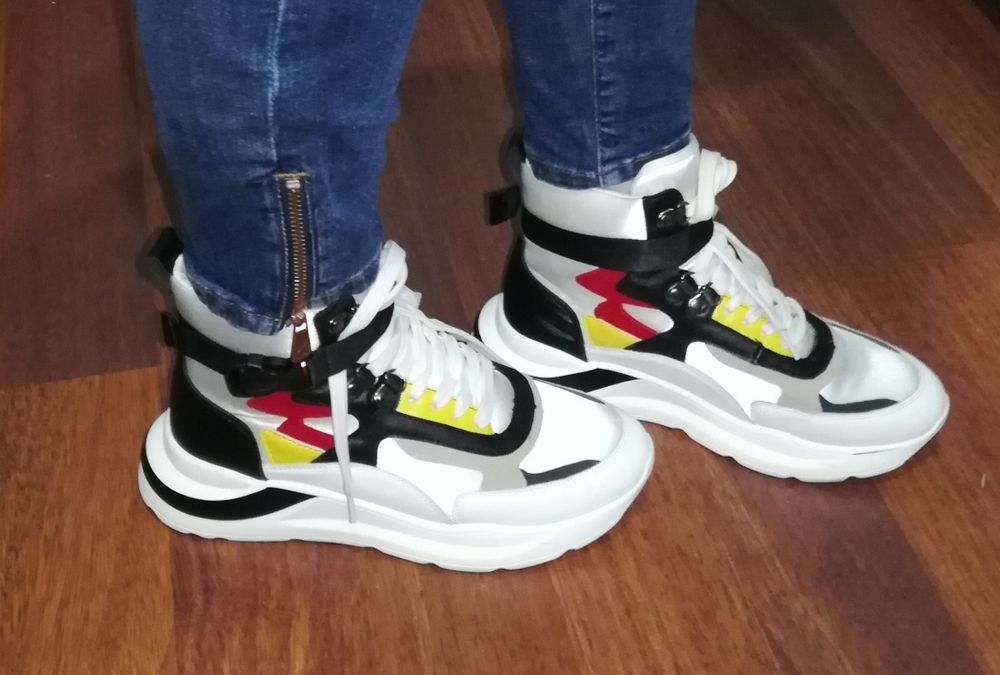 Kolorowe sneakersy za kostkę r. 39