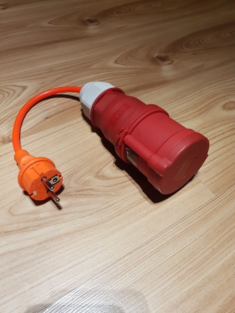 Adapter przejsciowka siłowy z 230v