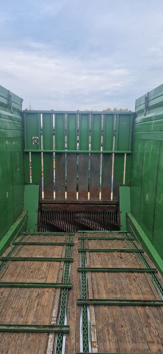 Przyczepa samozbierająca Krone MX350 GD