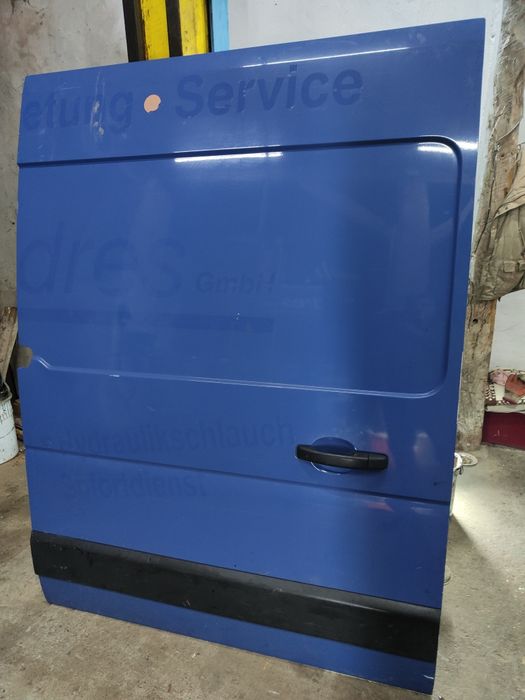Drzwi boczne suwane nissan nv 400 rok 2013