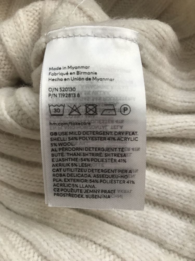 Платье H&M   S-M