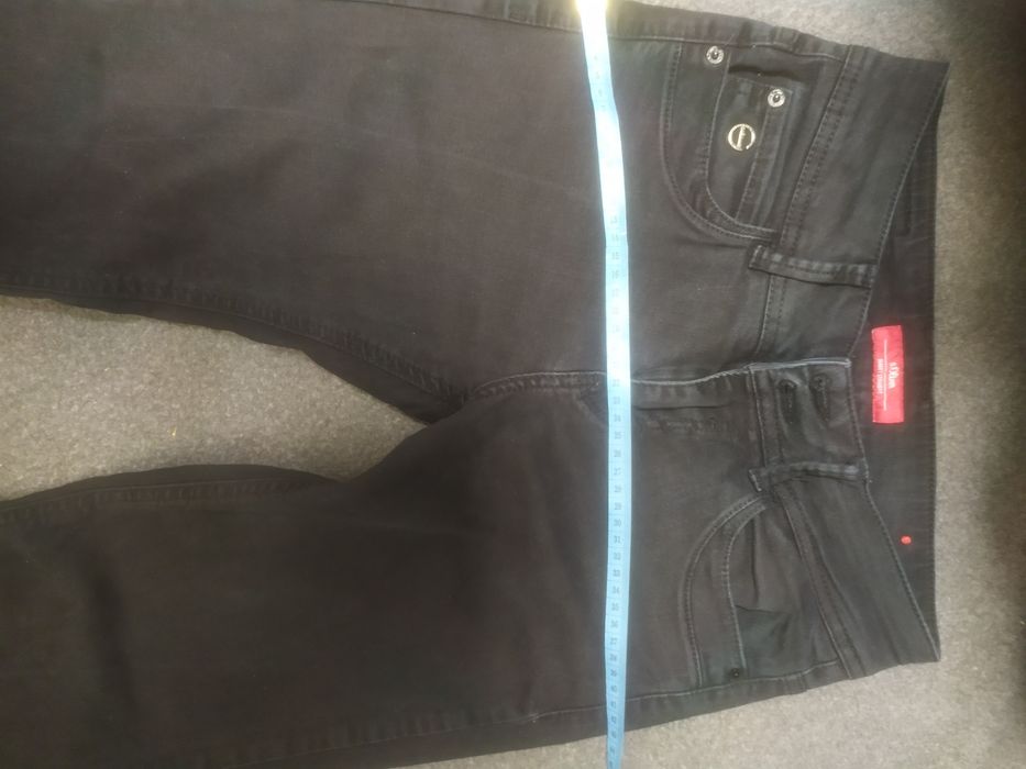 Джинси жіночі чорні