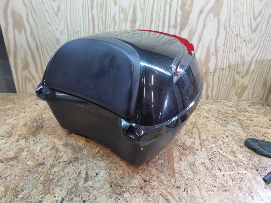 Kufer centralny oem Honda Varadero 125