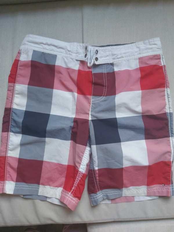 Tommy hilfiger piekne spodenki 14 l.