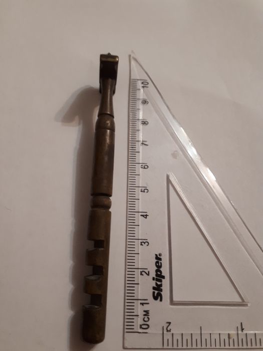 Антиквариат  стеклорез латунный  в хорошем состоянии