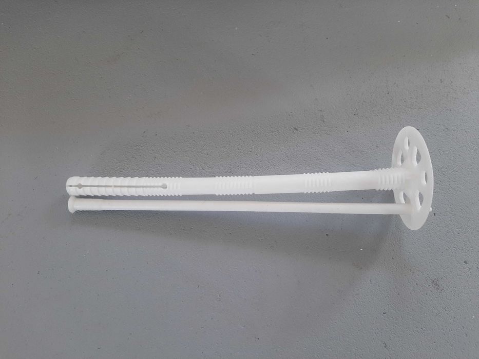 Kołki do styropianu 10x180, 76 sztuk