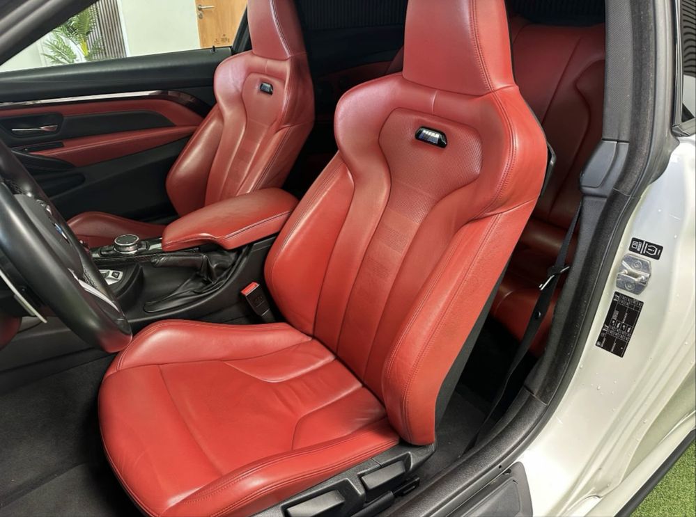 Bmw m4 full extras aceito trocas ou retomas