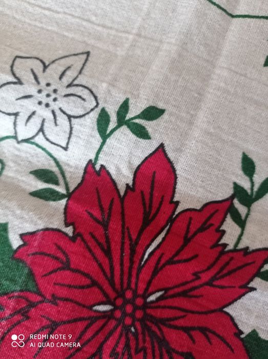 2 obrusy świąteczne 160/ 130 cm