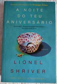 A Noite do teu aniversário (The Post-Birthday World), Lionel Shriver