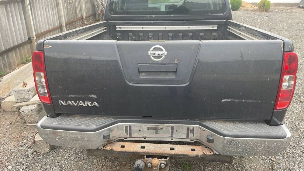 Продам нісанн нава