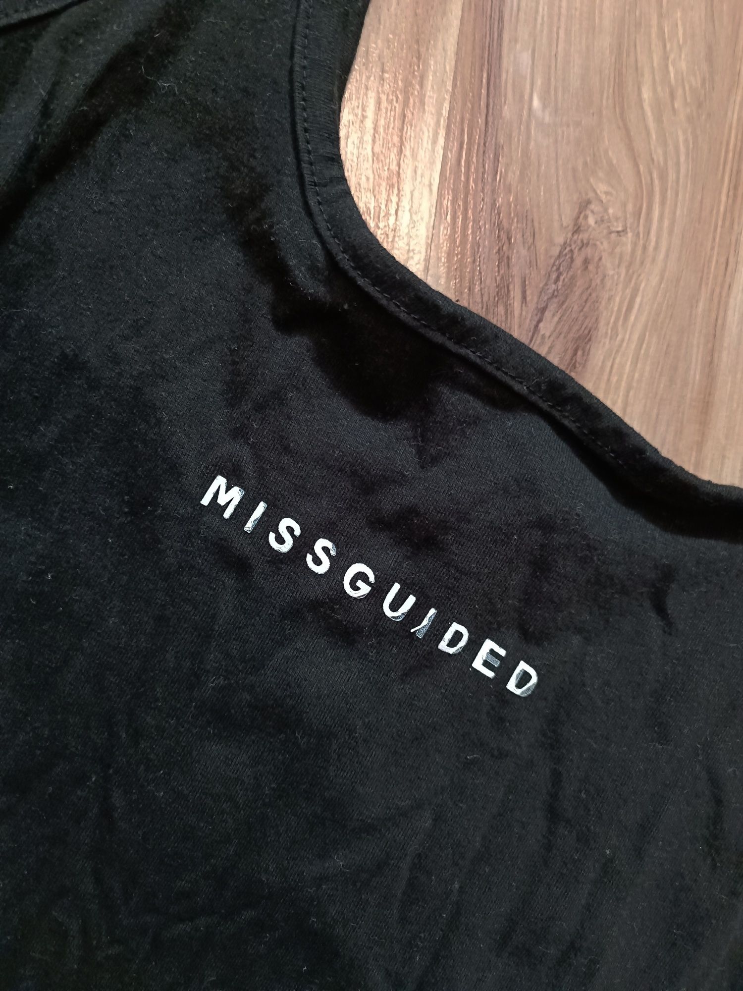 Sukienka bodycon missguided