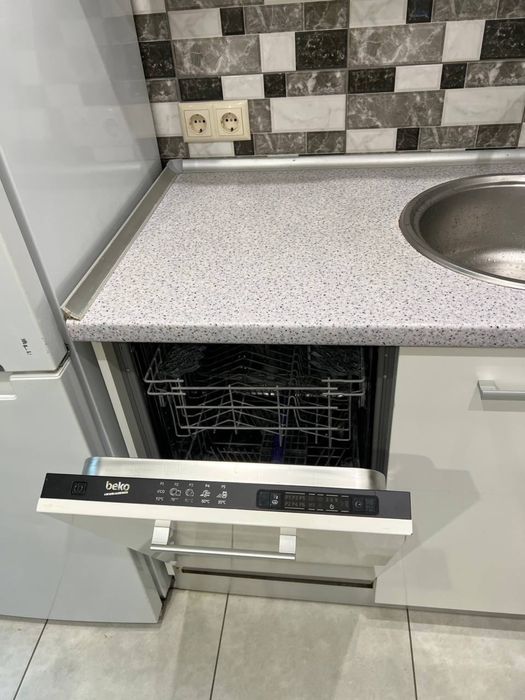 Від власника, центр Дніпра. Інвертор