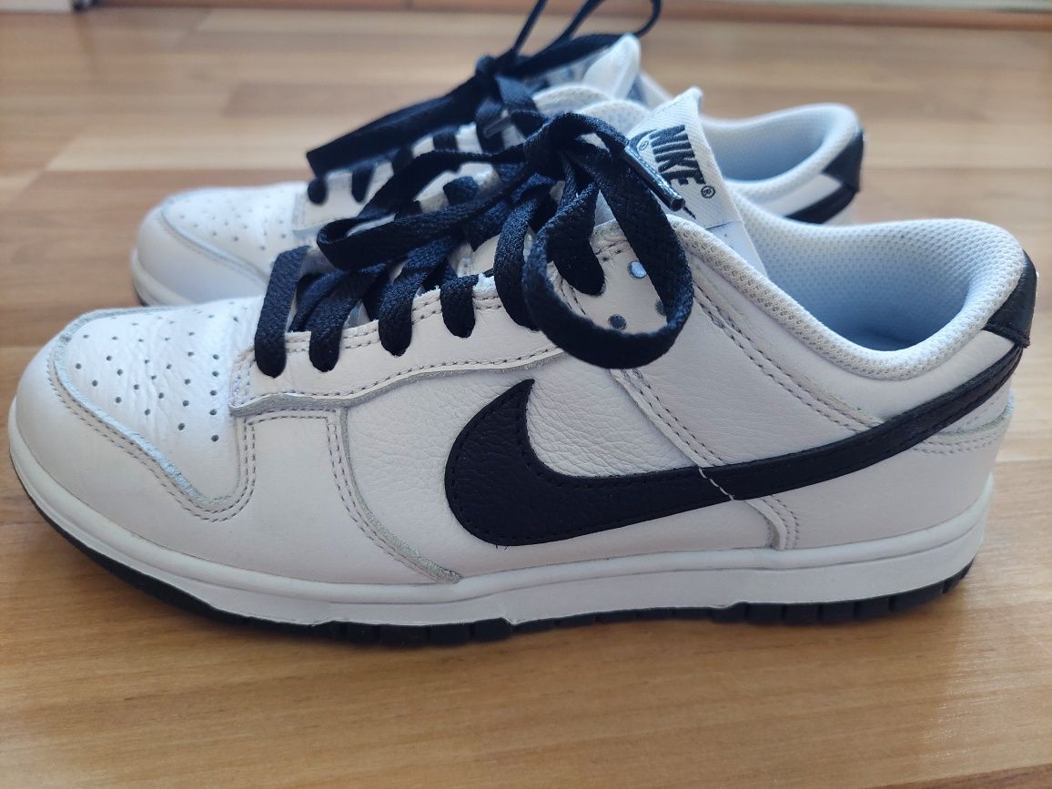 Nike dunk low preto e branco