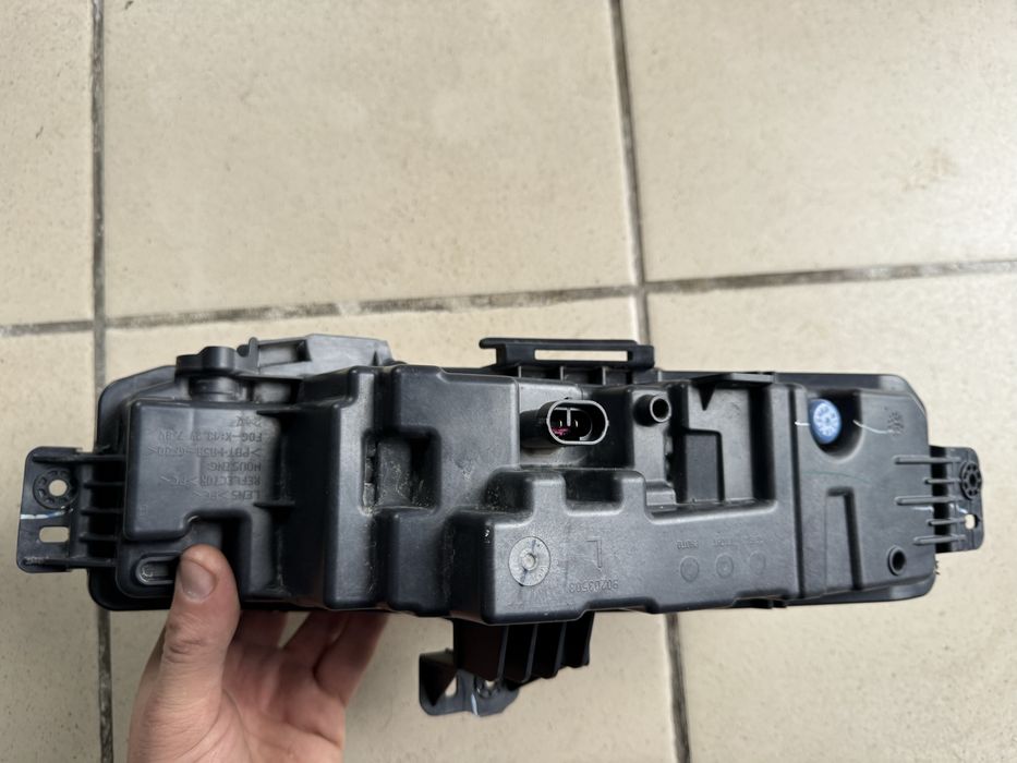 Протитуманна фара птф ліва Jeep Grand Cherokee WL