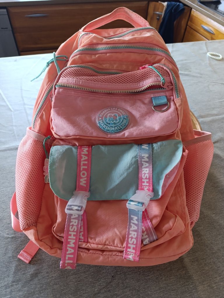 Mochila escolar Marshmallow