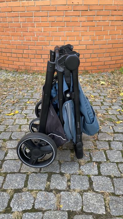 Прогулянковий візок Carrello Bravo(прогулочная коляска camino joy yoya