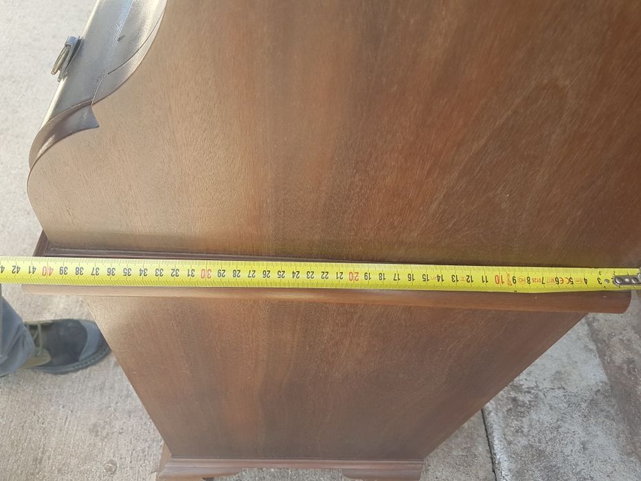 Secretaria com livraria